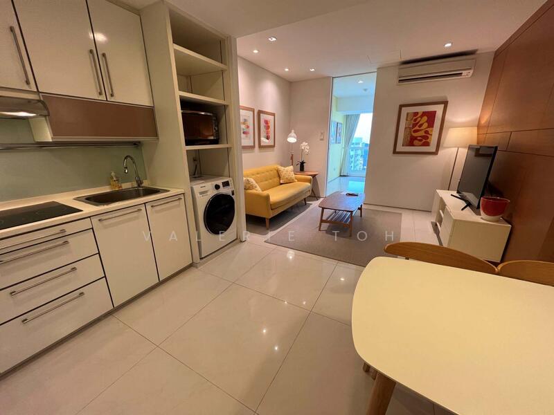 One North Bridge, 1 North Bridge Road, 1 Bedroom, 463 sqft, Apartment For Rent, by Valerie Toh, 25618880 - Kitchen - PropertyGuru.com.sg
