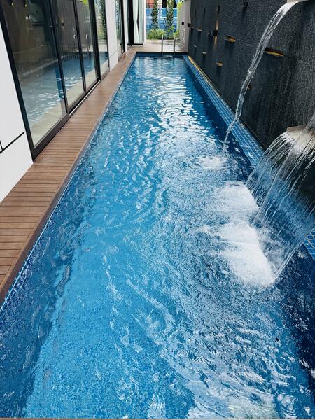 For Sale - Brand new/luxury bungalow, 4 levels with lift & pool, bright basement with build-in wine cellar