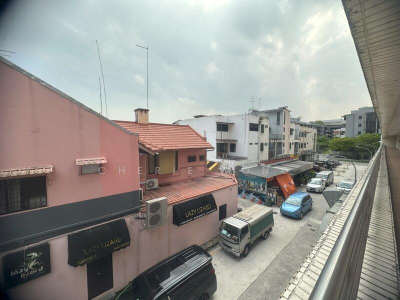 For Sale - Sixth Avenue Centre