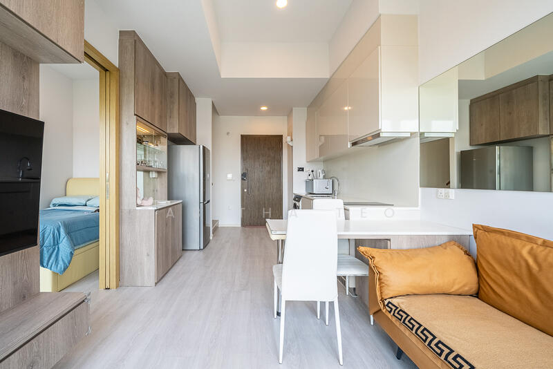 For Sale - Roots @ Transit