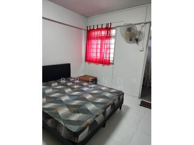 For Rent - 223 Serangoon Avenue 4