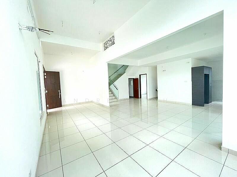 For Sale - ⭐️VALUE BUY SEMI D⭐️$5.XXM⭐️3.5 STY⭐️15XXPSF⭐️SE FACING⭐️物超所值的半独立式住宅⭐️