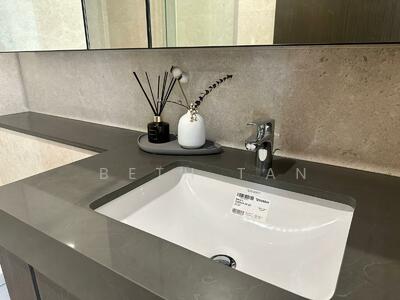 For Sale - Avenue South Residence