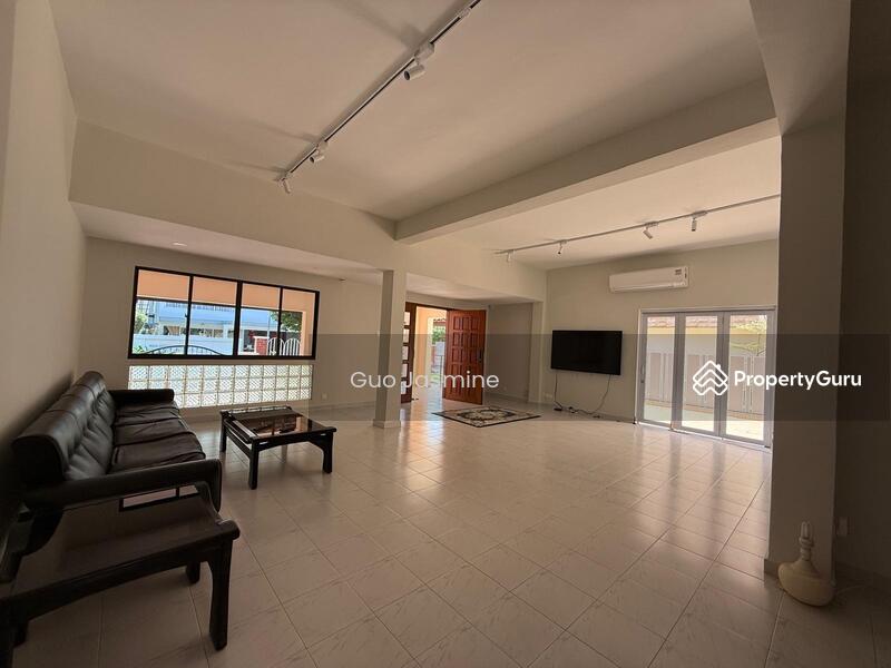 For Rent - King's Road