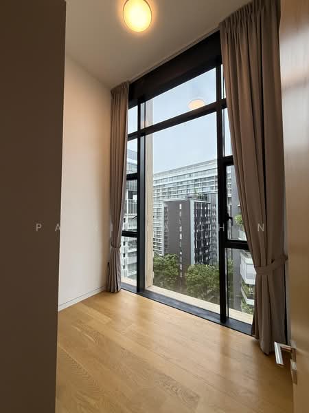 Cairnhill 16, 16 Cairnhill Rise, 2 Bedrooms, 775 sqft, Condominium For Sale, by Patricia Chan, 25619812 - Bedroom - PropertyGuru.com.sg