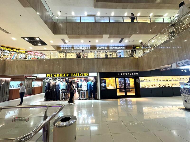 Far East Plaza, 14 Scotts Road, 419 sqft, Mall Shop For Sale, by Brenda Zee (徐黎倫), 25619831 - FAR EAST PLAZA, Freehold Mall Shop for Sale - CommercialGuru.com.sg