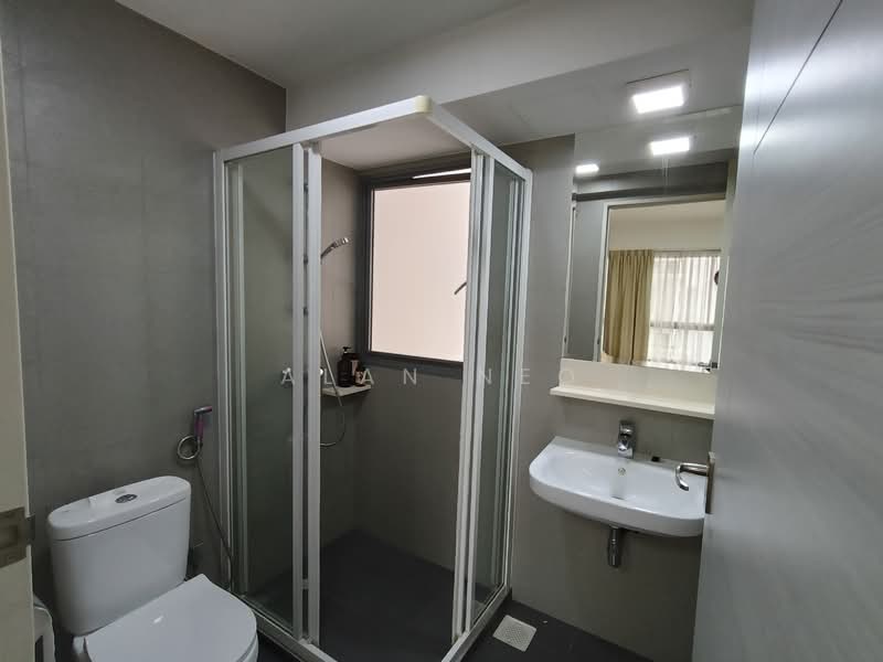 138D Yuan Ching Road, 138D Yuan Ching Road, 2 Bedrooms, 721 sqft, HDB Flat For Rent, by Alan Neo, 25620162 - Bathroom - PropertyGuru.com.sg