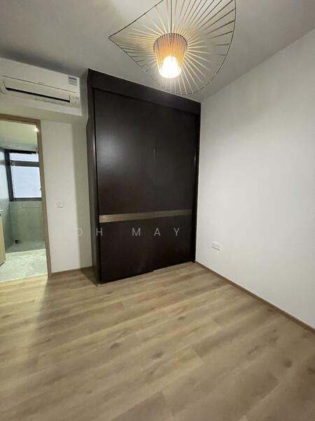 KI Residences At Brookvale, 16 Brookvale Drive, Room Rental, 200 sqft, Condominium For Rent, by Toh May Kee, 25620220 - Master bedroom with attached bath  - PropertyGuru.com.sg