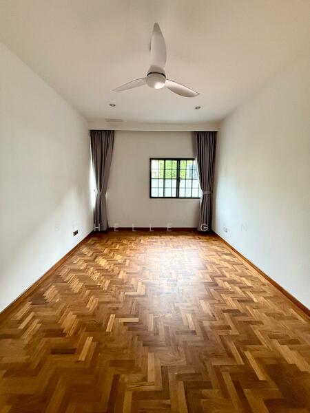 Lornie Gardens, 8 Lornie Walk, 5 Bedrooms, 3,239 sqft, Semi-Detached House For Rent, by Schelle Gan, 25620351 - Bedroom - PropertyGuru.com.sg