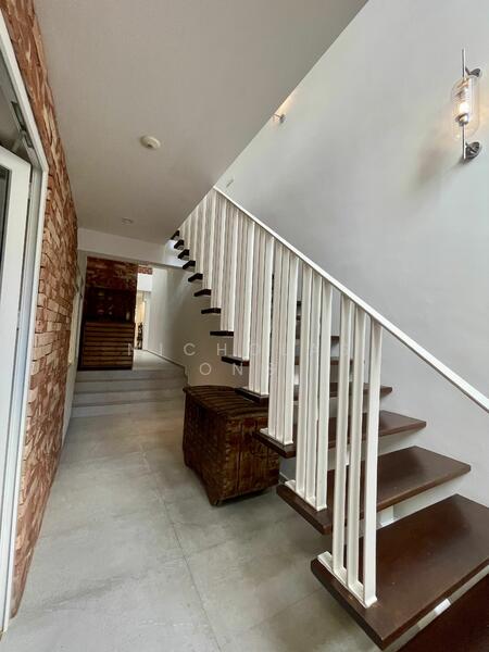 For Sale - Robin road