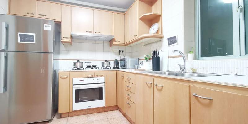 Guilin View, 20 Bukit Batok Street 52, Dairy Farm / Bukit Panjang / Choa Chu Kang, Room Rental, 100 sqft, Condominium For Rent, by Bespoke Habitat Pte Ltd, 25620413 - 17-01 Kitchen - PropertyGuru.com.sg