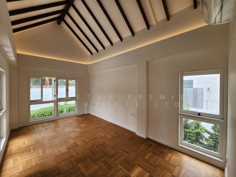 For Rent - ⭐Renovated Detached @ King Albert Park for Rent ⭐