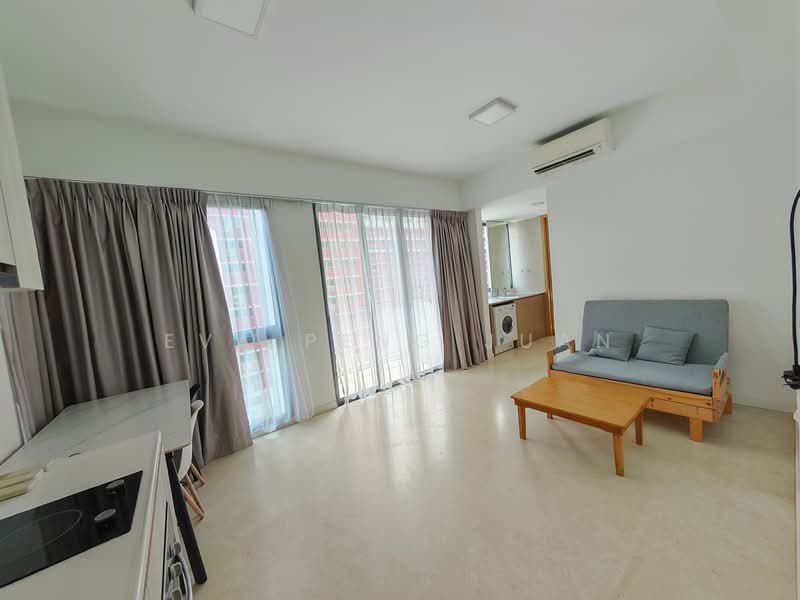 Thomson Three, 41 Bright Hill Drive, 1 Bedroom, 495 sqft, Condominium For Rent, by Eva Peng Juan, 25620620 - Living Room - PropertyGuru.com.sg