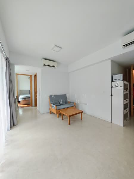 Thomson Three, 41 Bright Hill Drive, 1 Bedroom, 495 sqft, Condominium For Rent, by Eva Peng Juan, 25620620 - Living Room - PropertyGuru.com.sg