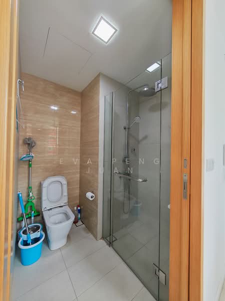 Thomson Three, 41 Bright Hill Drive, 1 Bedroom, 495 sqft, Condominium For Rent, by Eva Peng Juan, 25620620 - Bathroom - PropertyGuru.com.sg