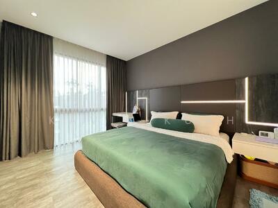 For Sale - Palm Grove Condo