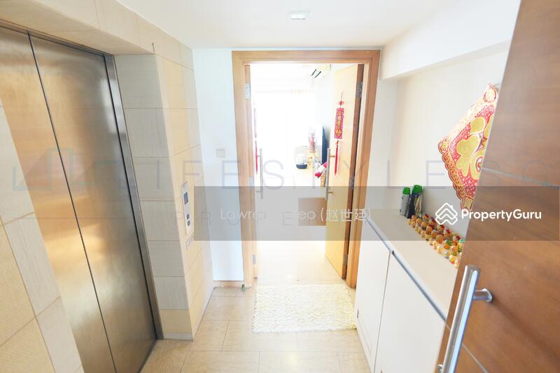 Private lift lobby