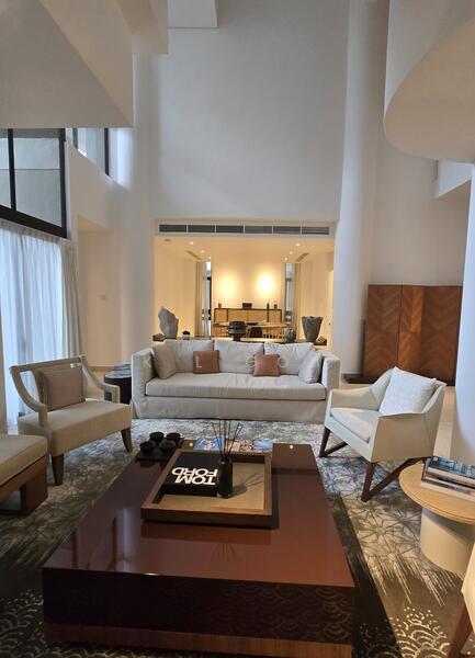For Rent - The Colonnade