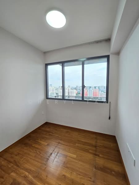 Stirling Residences, 23 Stirling Road, 2 Bedrooms, 635 sqft, Condominium For Rent, by Cheryl Tan, 25620767 - View - PropertyGuru.com.sg