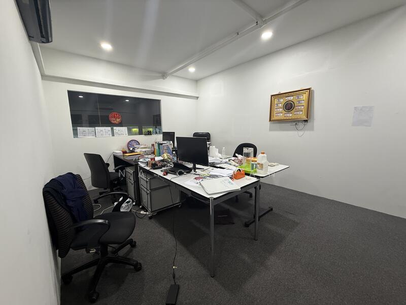 Pioneer Point, 5 Soon Lee Street, 1,087 sqft, Factory / Workshop (B2) For Sale, by Nancy Tan, 25620779 - Study - CommercialGuru.com.sg