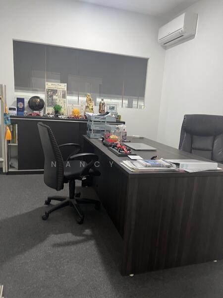 Pioneer Point, 5 Soon Lee Street, 1,087 sqft, Factory / Workshop (B2) For Sale, by Nancy Tan, 25620779 - CommercialGuru.com.sg