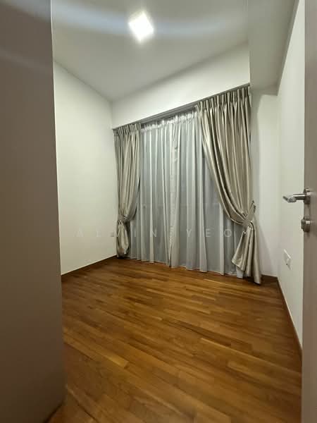 J Gateway, , 2 Bedrooms, 603 sqft, Condominium For Rent, by Alvin Yeo, 25620781 - Bedroom - PropertyGuru.com.sg