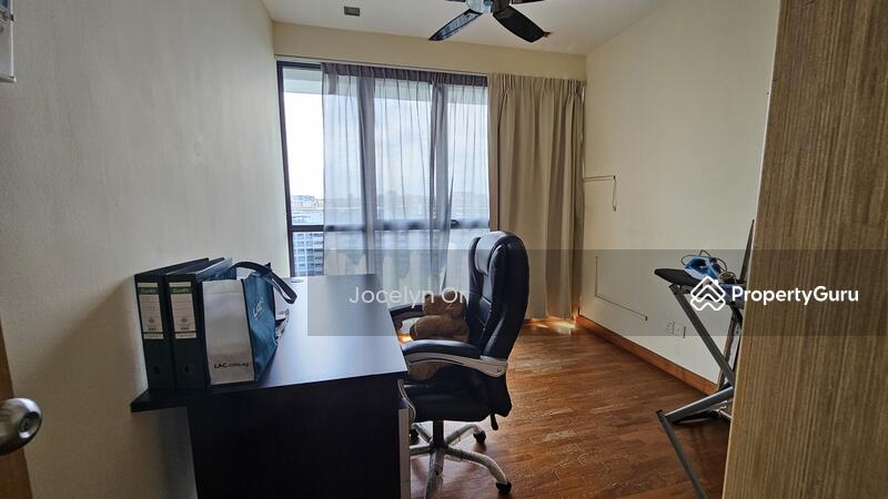 Common bedroom #2 with unblocked view