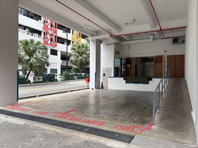 BizTech Centre, 627A Aljunied Road, 947 sqft, Light Industrial (B1) For Sale, by Vincent Goh, 25620963 - Loading / Unloading - CommercialGuru.com.sg