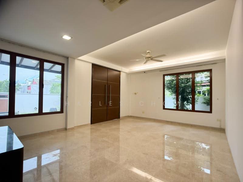 Upper East Coast road, Upper East Coast road, Bedok / Upper East Coast, 5 Bedrooms, 3,100 sqft, Semi-Detached House For Rent, by Charles Chow, 25621267 - PropertyGuru.com.sg