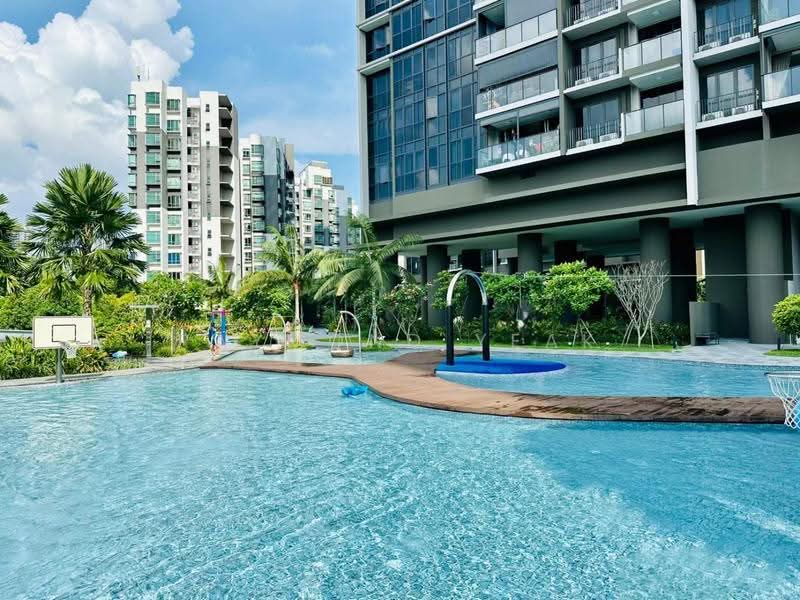 Whistler Grand, 109 West Coast Vale, Buona Vista / West Coast / Clementi New Town, Room Rental, 150 sqft, Condominium For Rent, by Raymond Yeak, 25621598 - Pool - PropertyGuru.com.sg