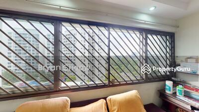 For Sale - 323 Yishun Central