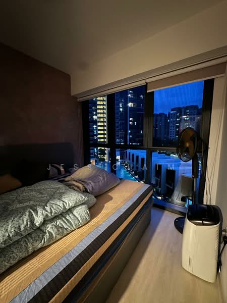 Riverfront Residences, 41 Hougang Avenue 7, 2 Bedrooms, 721 sqft, Condominium For Sale, by Jess Chaim, 25621954 - Bedroom - PropertyGuru.com.sg