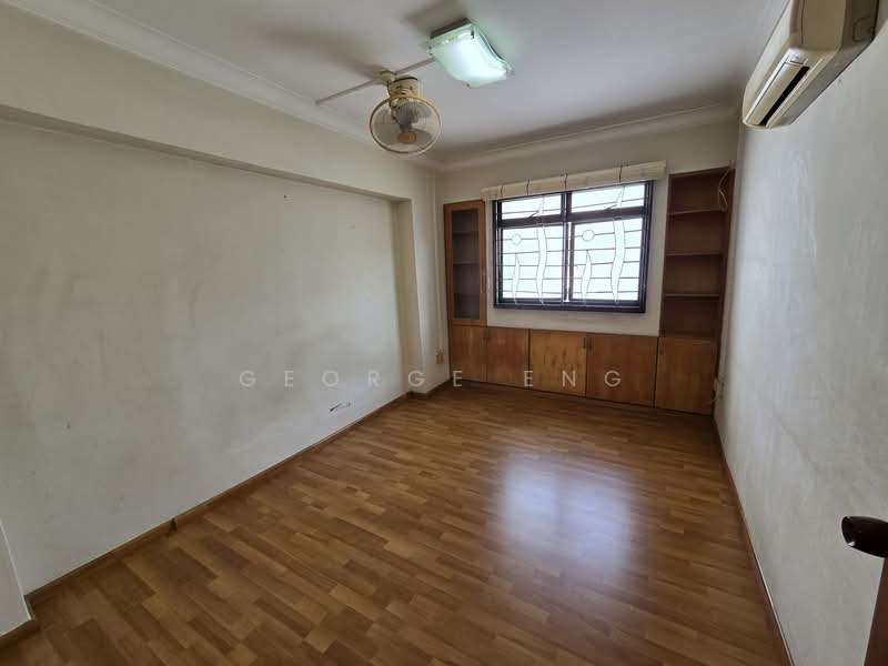 121C Sengkang East Way HDB Flat For Sale at S$ 630,000 | PropertyGuru Singapore - Interior