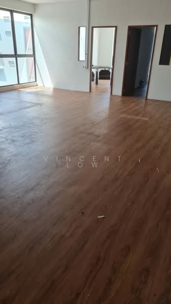 Tampines Storage Space warehouse flexible size and duration, tampines industrial drive, 1,000 sqft, Warehouse For Rent, by Vincent Low, 25622241 - CommercialGuru.com.sg