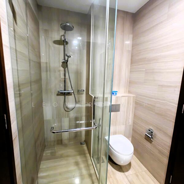 Bijou, 2 Jalan Mat Jambol, 2 Bedrooms, 600 sqft, Condominium For Rent, by Leonard Yap, 25622606 - Bathroom - PropertyGuru.com.sg