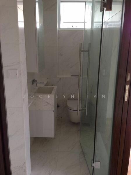 Park Residences Kovan, 831 Upper Serangoon Road, 1 Bedroom, 355 sqft, Condominium For Rent, by Jocelyn Tan, 25622987 - Bathroom - PropertyGuru.com.sg