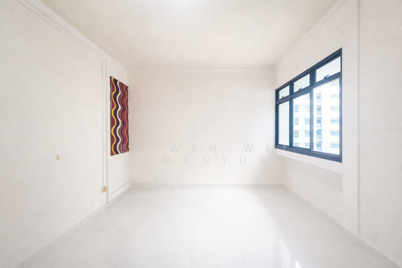 667A Jurong West Street 65 HDB Flat For Sale at S$ 580,000 | PropertyGuru Singapore - Master Room