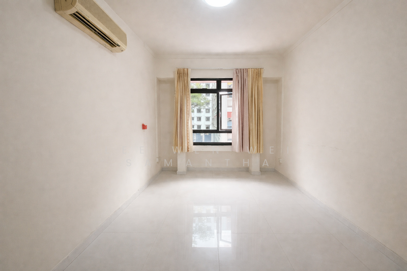 667A Jurong West Street 65 HDB Flat For Sale at S$ 580,000 | PropertyGuru Singapore - Common Room