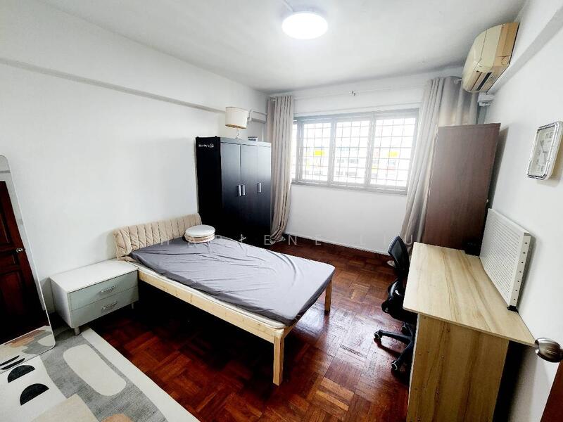 403 Pandan Gardens, 403 Pandan Gardens, 3 Bedrooms, 1,119 sqft, HDB Flat For Rent, by Charlene Liu, 25623270 - PropertyGuru.com.sg