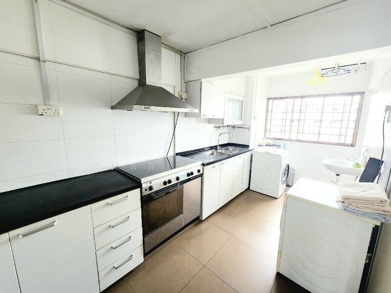 403 Pandan Gardens, 403 Pandan Gardens, 3 Bedrooms, 1,119 sqft, HDB Flat For Rent, by Charlene Liu, 25623270 - PropertyGuru.com.sg