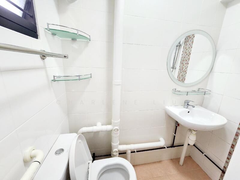 403 Pandan Gardens, 403 Pandan Gardens, 3 Bedrooms, 1,119 sqft, HDB Flat For Rent, by Charlene Liu, 25623270 - PropertyGuru.com.sg