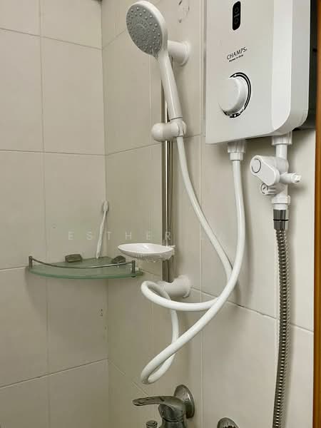 132 Edgedale Plains, 132 Edgedale Plains, 2 Bedrooms, 1,200 sqft, HDB Flat For Rent, by Esther Lau, 25623327 - PropertyGuru.com.sg