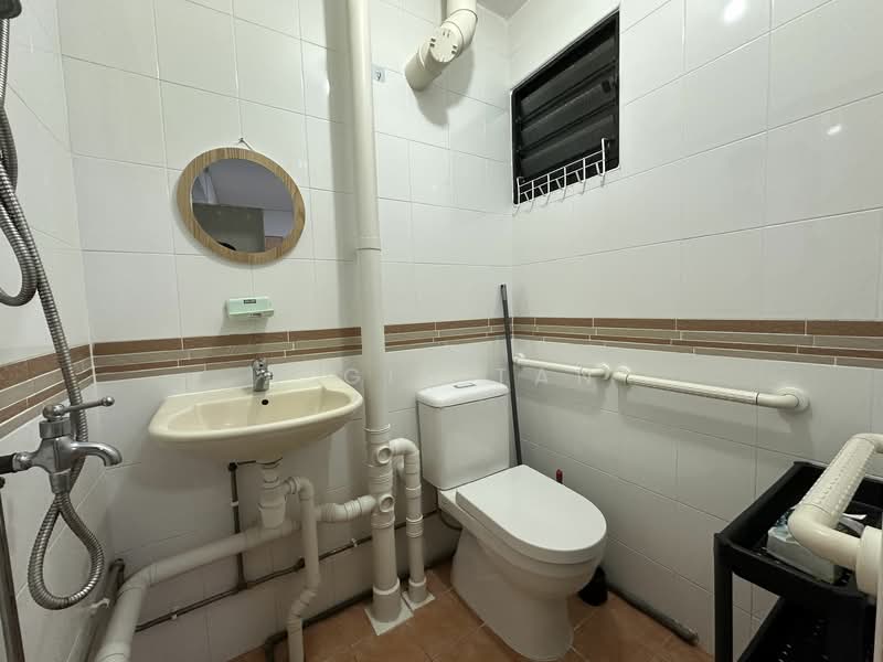 341 Clementi Avenue 5, 341 Clementi Avenue 5, 2 Bedrooms, 721 sqft, HDB Flat For Rent, by Algin Tan, 25623389 - PropertyGuru.com.sg