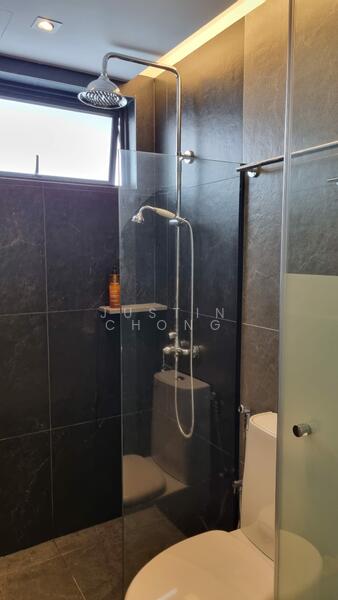Chapel Close, Chapel Close, Studio, 250 sqft, Terraced House For Rent, by Justin Chong, 25623395 - Bathroom - PropertyGuru.com.sg