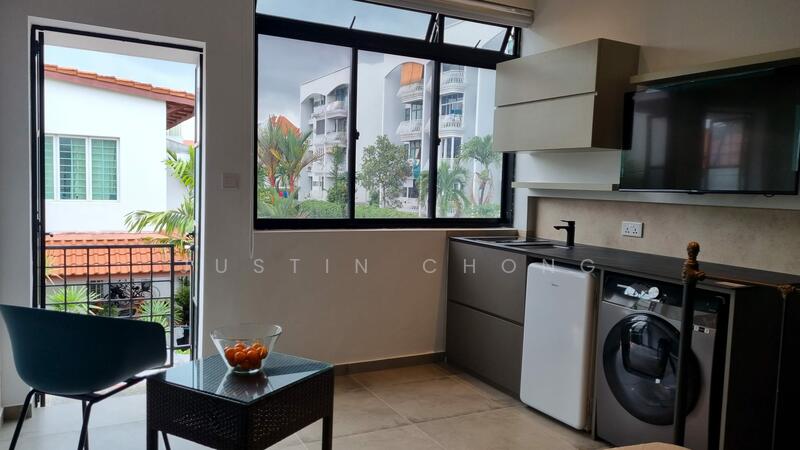 Chapel Close, Chapel Close, Studio, 250 sqft, Terraced House For Rent, by Justin Chong, 25623395 - Kitchen - PropertyGuru.com.sg