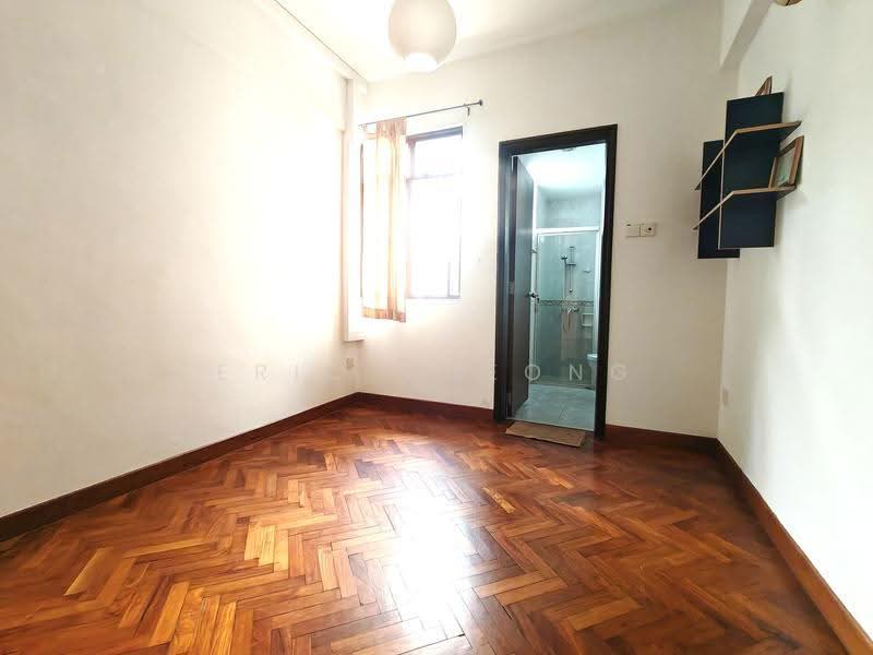 Fairmount Condo, 30 Eastwood Road, Bedok / Upper East Coast, 2 Bedrooms, 947 sqft, Condominium For Rent, by Eric Cheong, 25623399 - PropertyGuru.com.sg