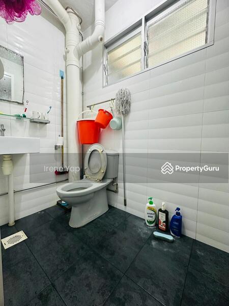 For Sale - 142 Simei Street 2