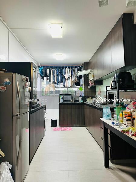 For Sale - 142 Simei Street 2