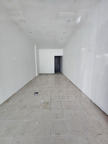 709 Ang Mo Kio Ave 8, Ang Mo Kio Avenue 8, 375 sqft, Shop / Shophouse For Rent, by He Yifei, 25623786 - Interior - CommercialGuru.com.sg