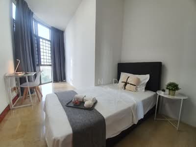 For Rent - Parc Oasis